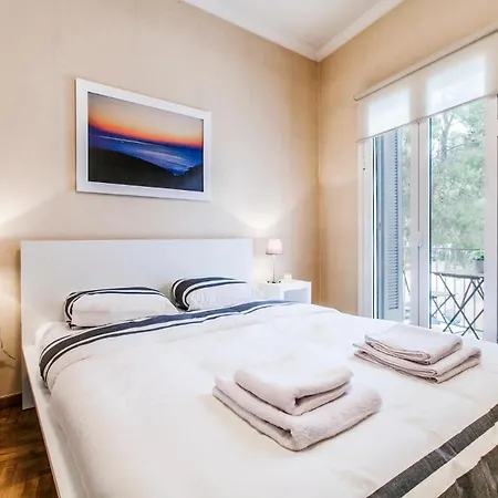 Stylish At Vasilissis Sofias Avenue Apartment *