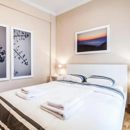 Stylish At Vasilissis Sofias Avenue Apartment *